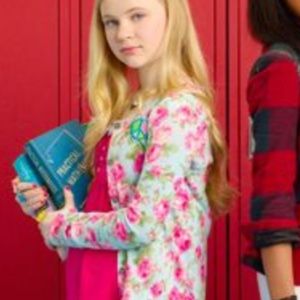 OLIVE FROM ANT FARMS ACTUAL SWEATER!!!!!!